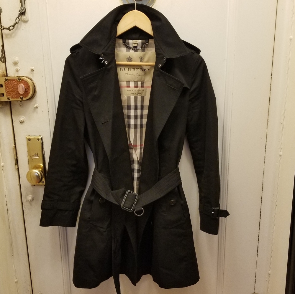 Iconic Kensington Burberry London Trench Coat
